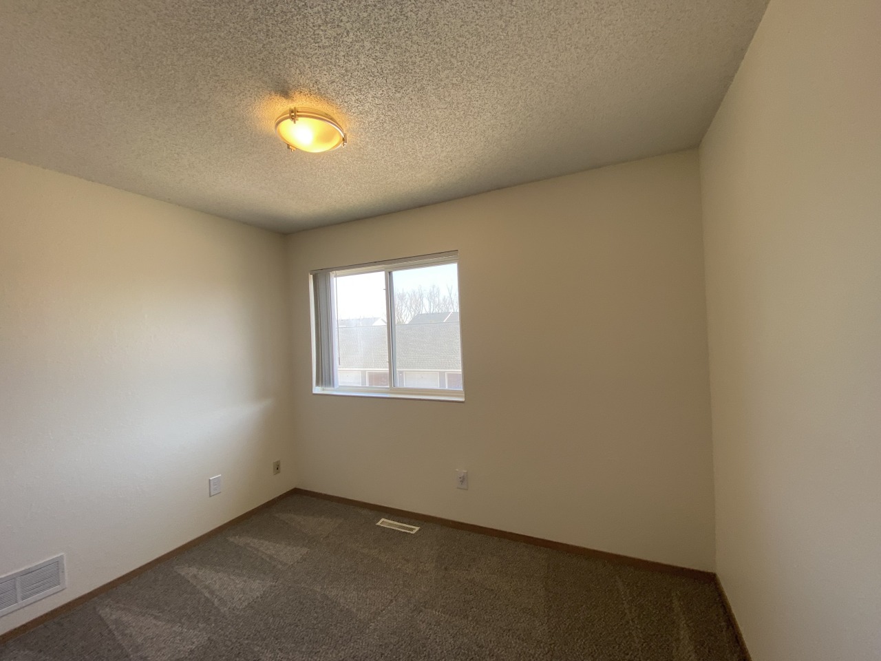 East Gate Estates Image 17