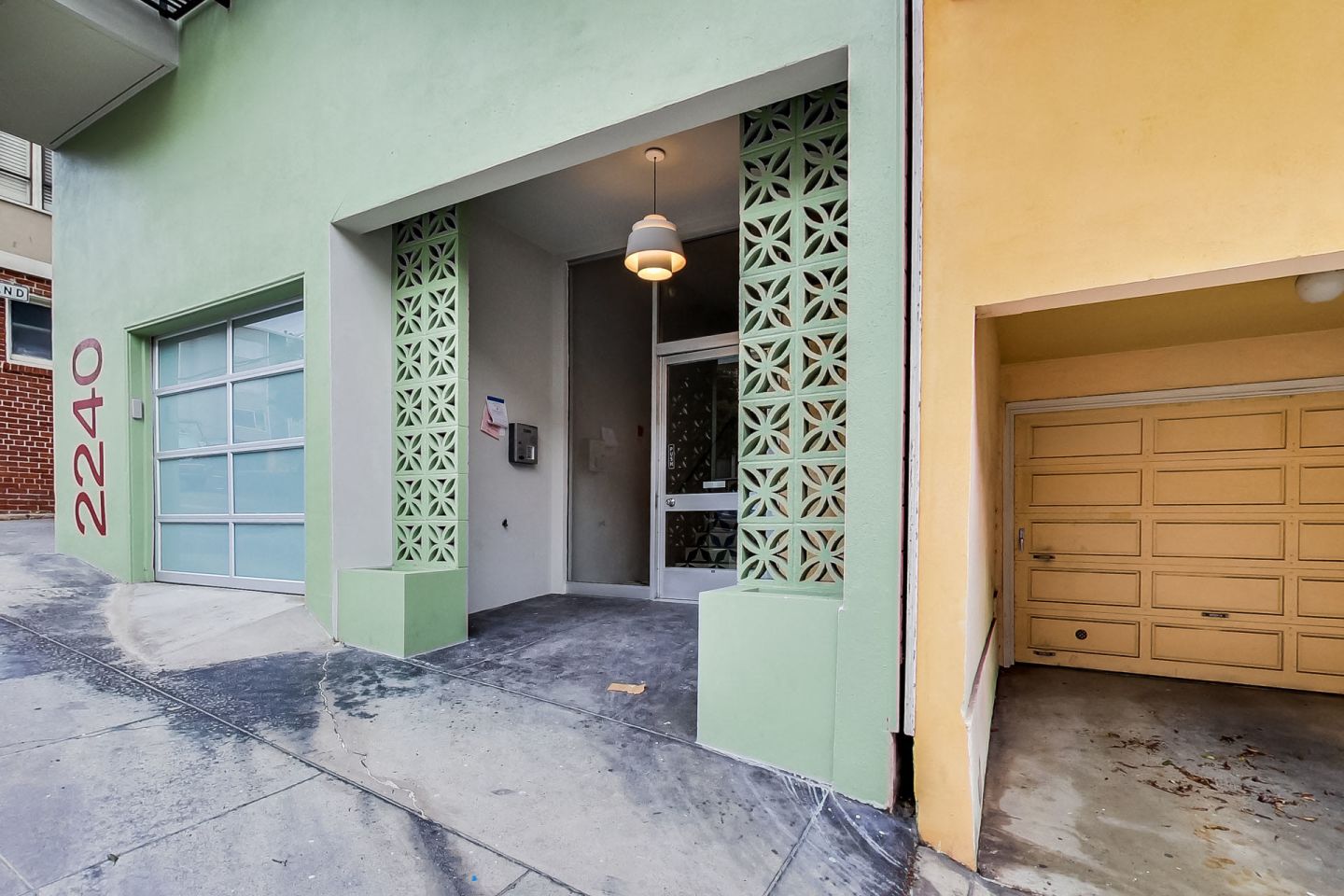 2240 LARKIN Street Image 11