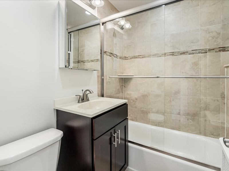 510 Millburn Avenue Apts Image 12