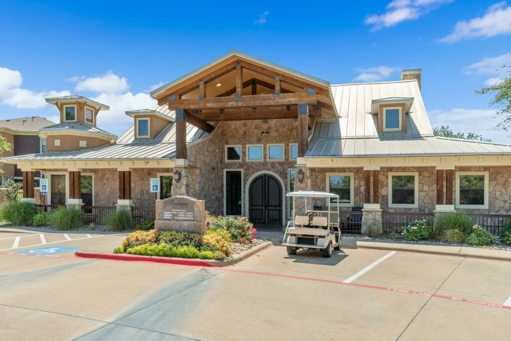 The Residences at Holland Lake Image 16