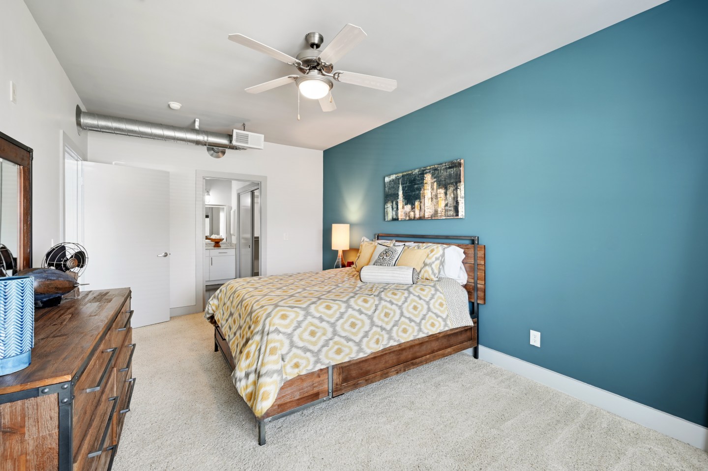 5225 Maple Avenue Image 11