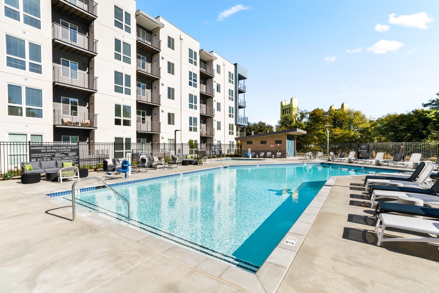 805 Riverfront Image 11
