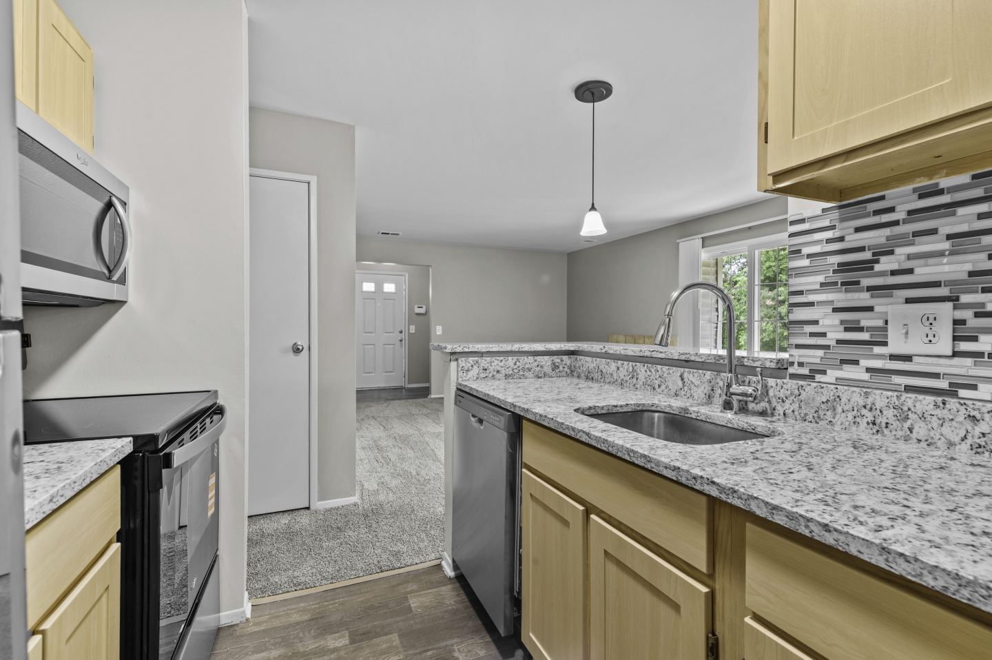 Village Club of Farmington Hills Image 39
