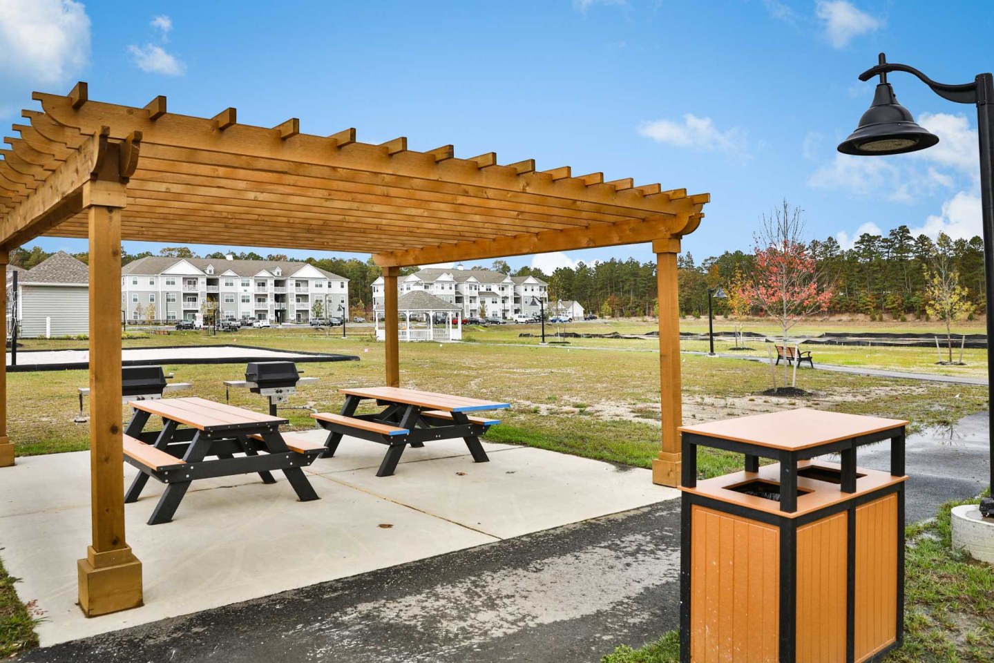 The Residences at Harbor Landing Image 8