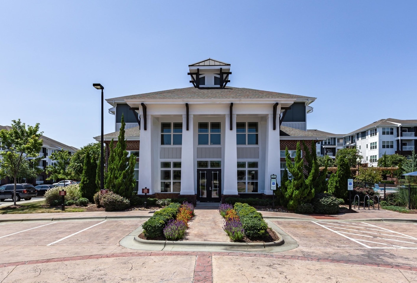 Creekstone at RTP Apartments Image 34