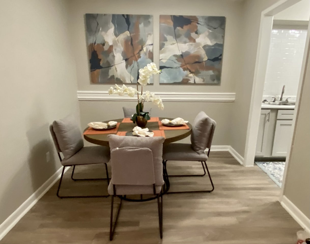 Pineview Terrace Image 2
