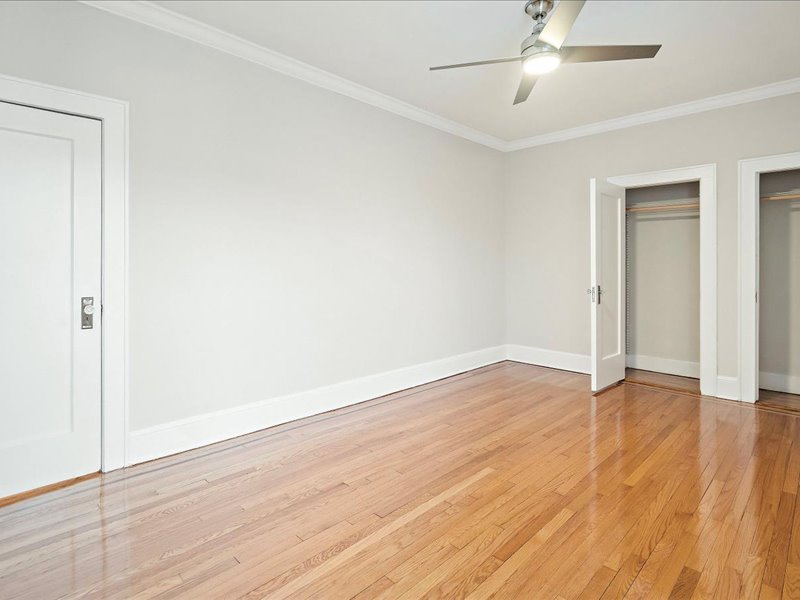 Worthington House Apartments Image 36