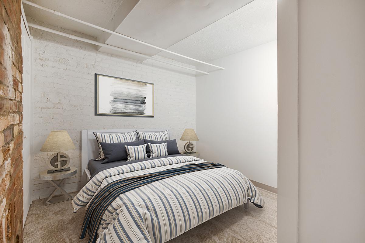 1230 Pearl Image 2