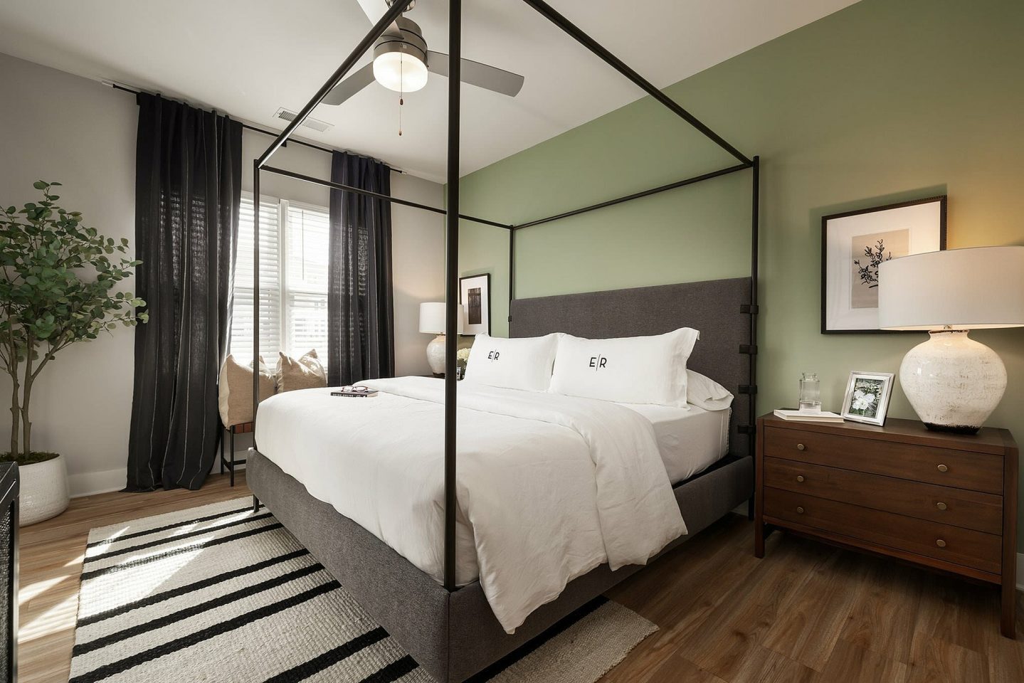 Encore Luxury Residences Image 22