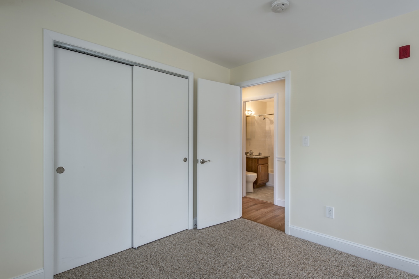 Westgate Apartments Image 18