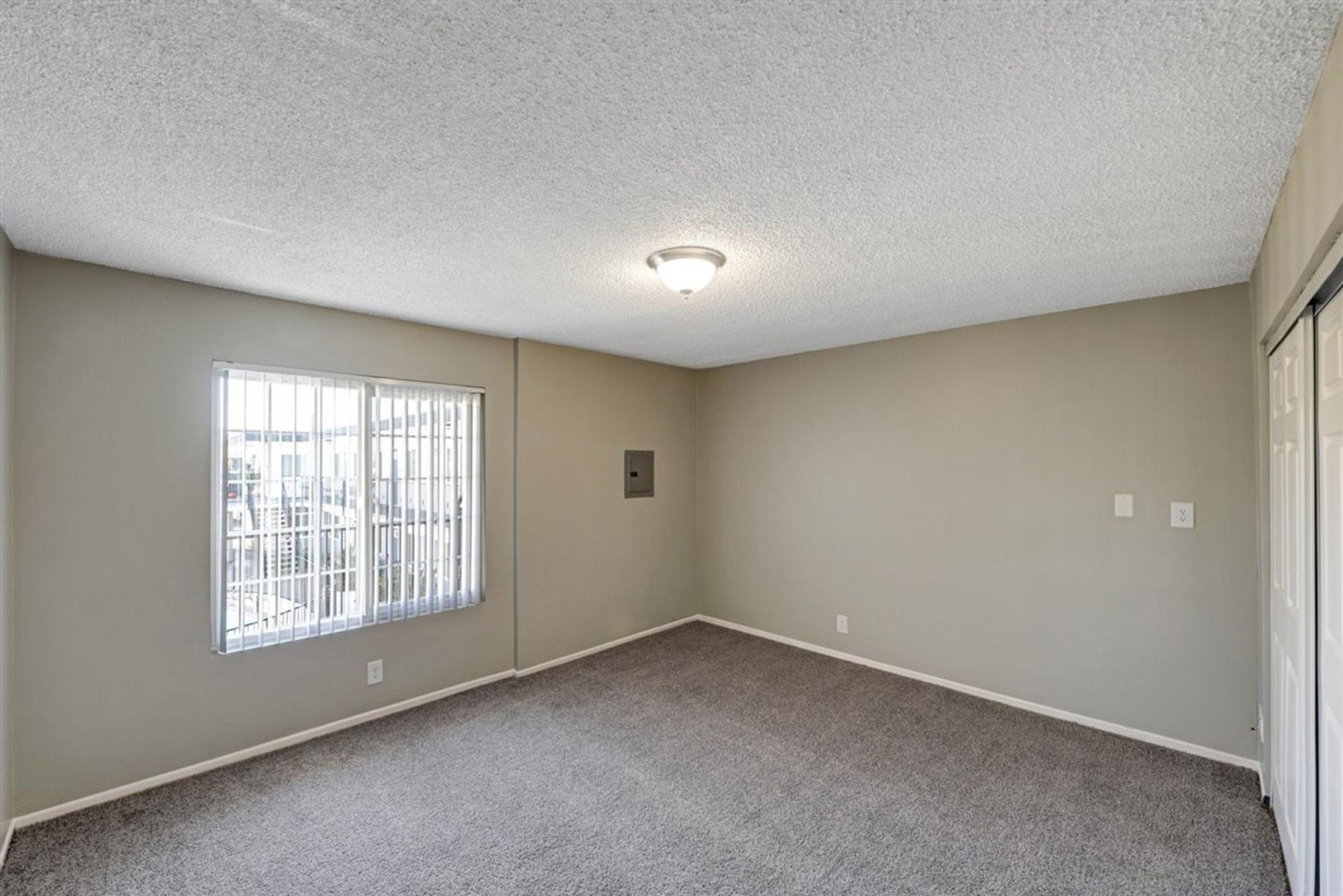 Fair Oaks Image 16