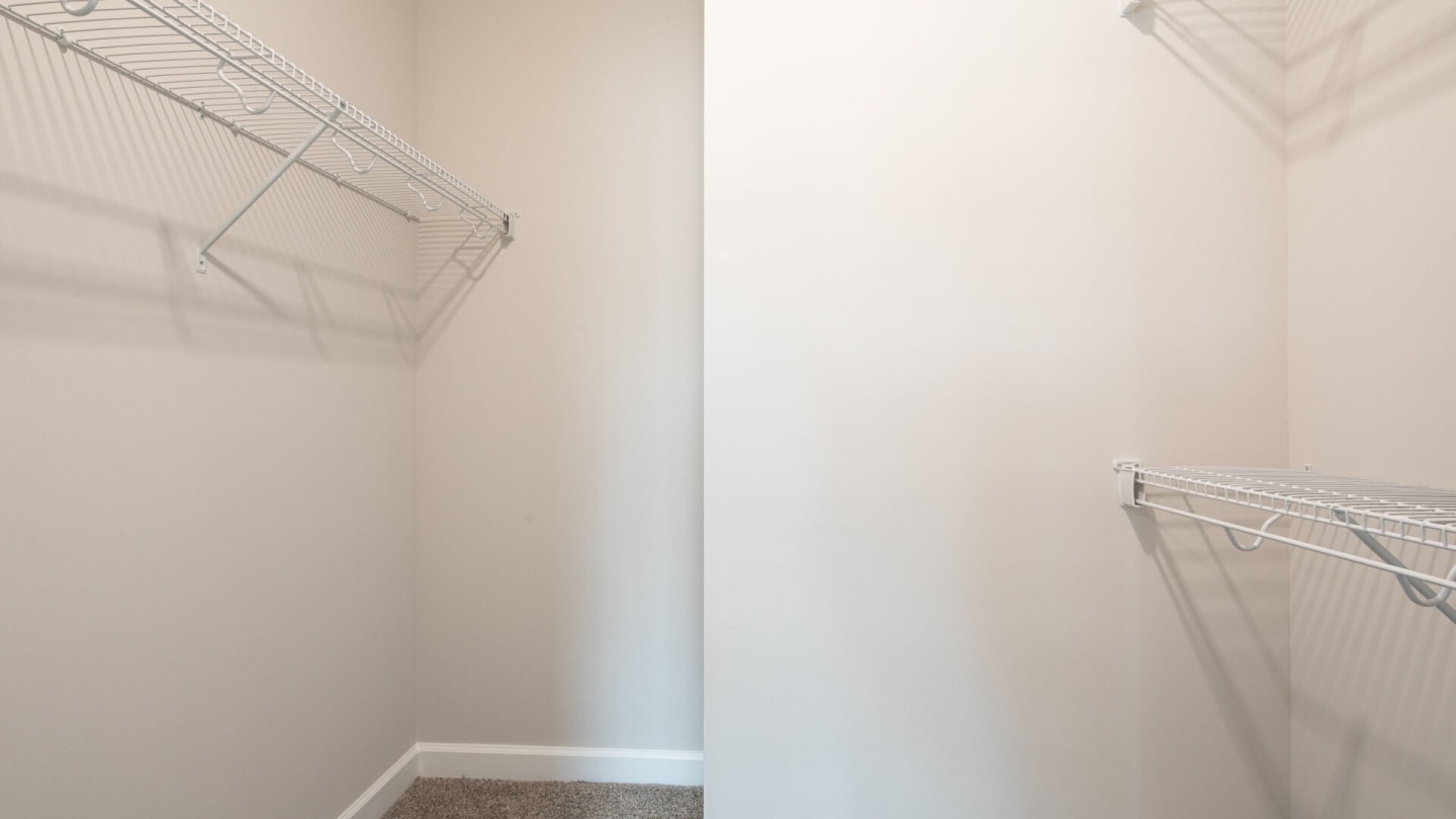Austin Woods Apartment Homes Image 1