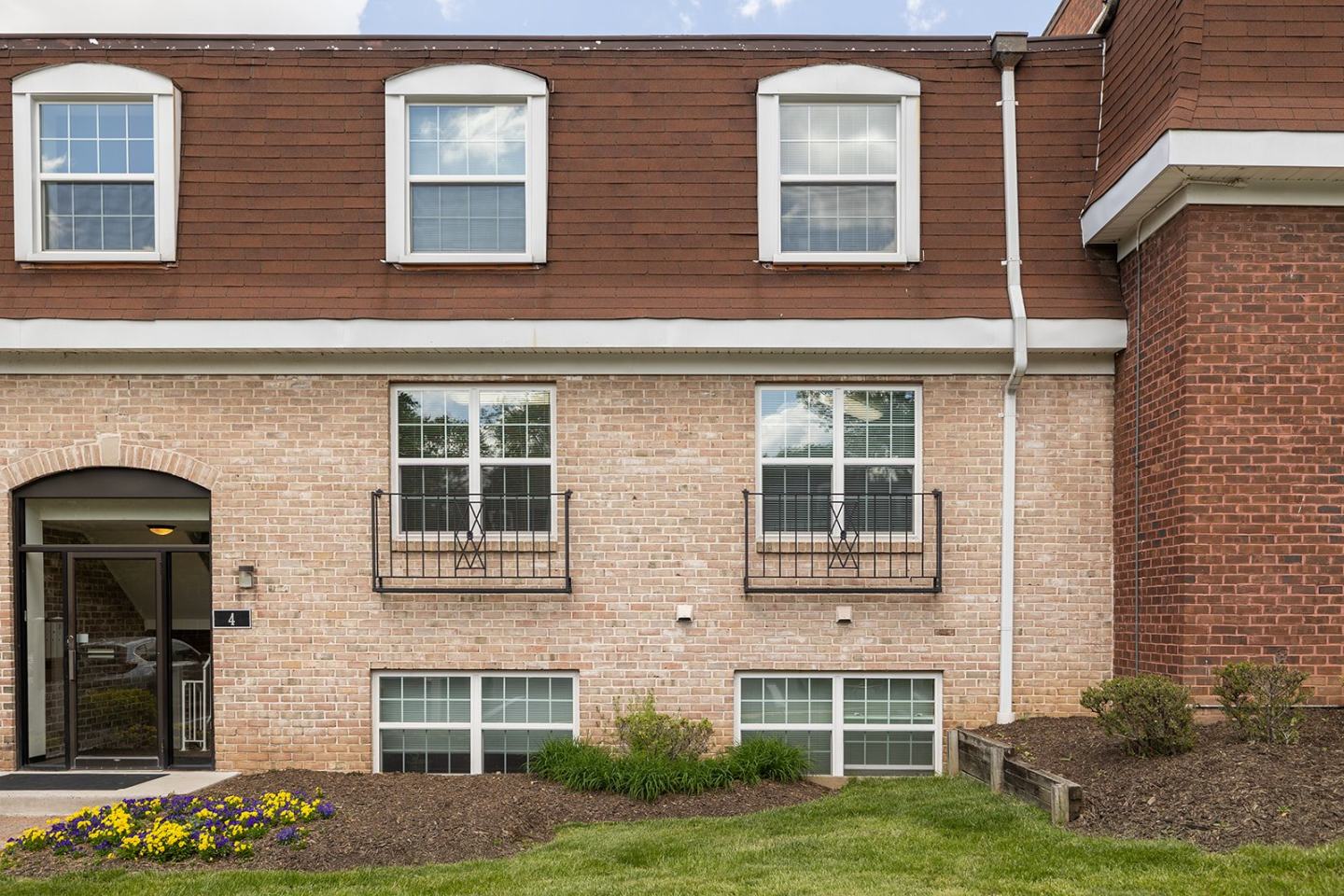 The Brittany Apartments Image 42