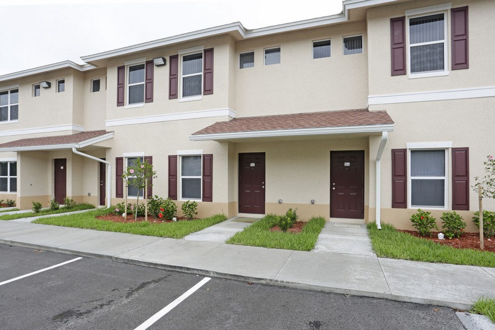 Mirage Bay Rental Townhomes Image 21