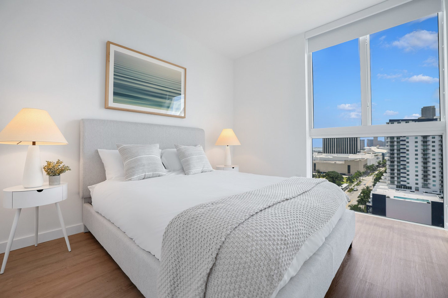 2000 Biscayne Image 11
