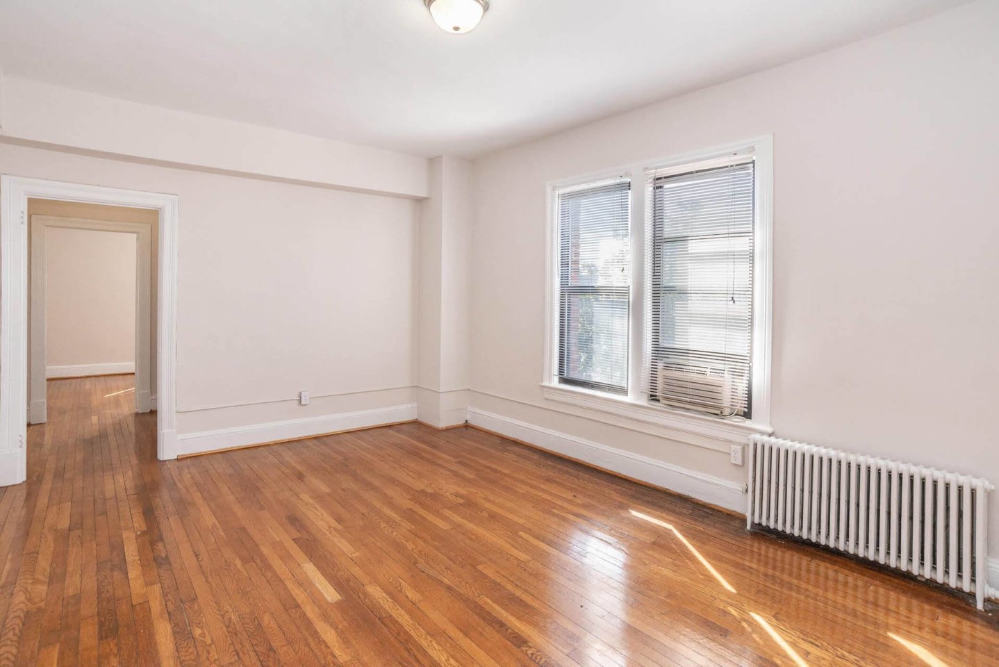 1830 R Apartments Image 9