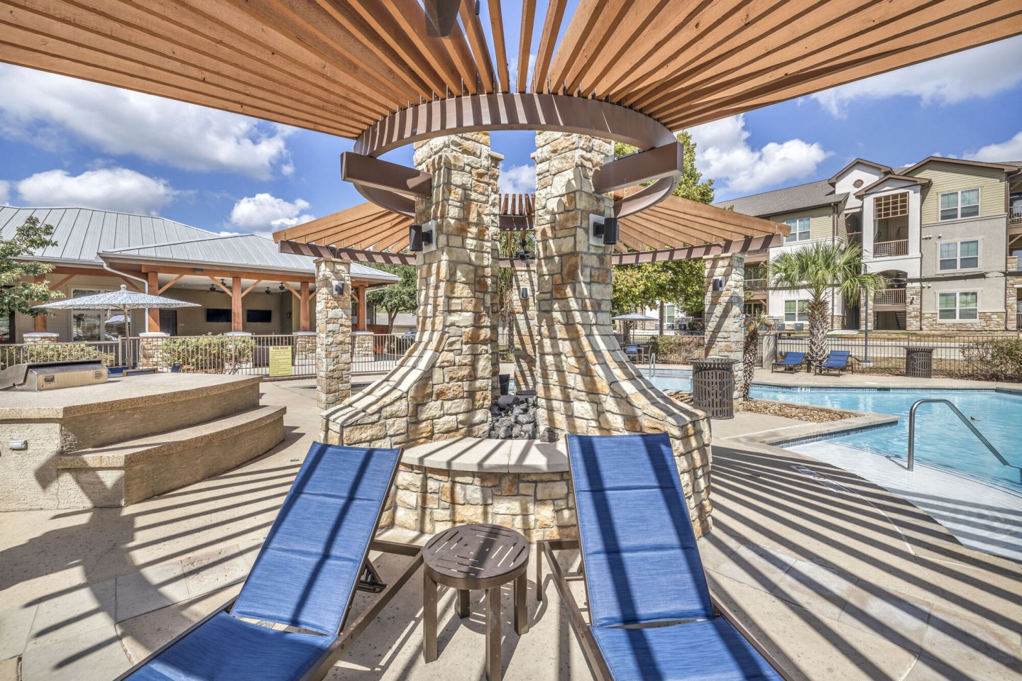 Firewheel Apartments Image 3
