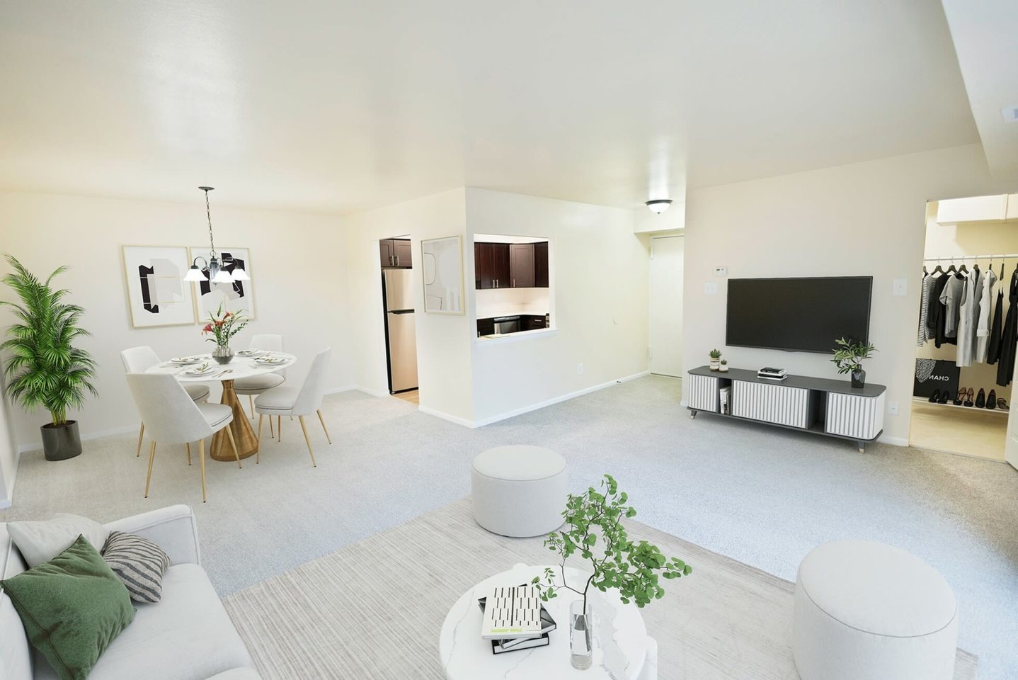 Delaire Landing Image 4