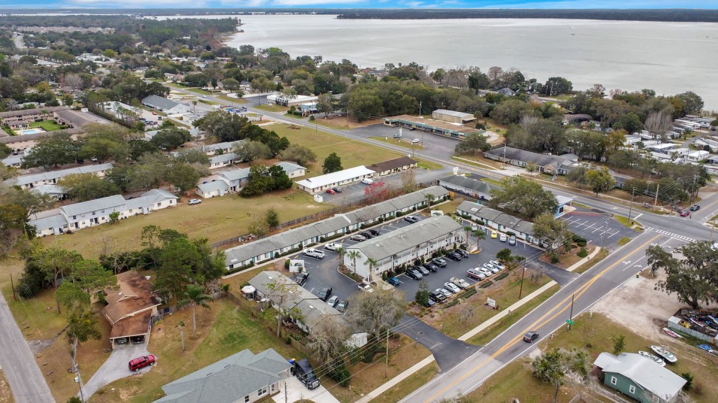 The Virginia Apartments Image 9