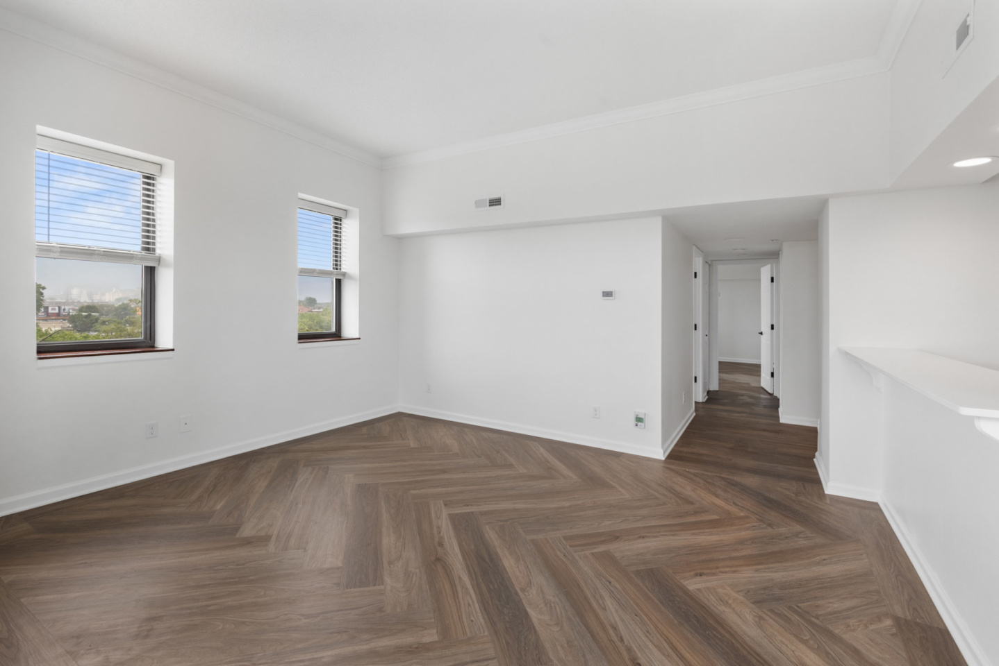 Marott Apartments Image 20