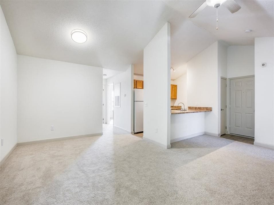 The Landing Apartment Homes Image 7