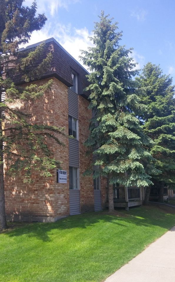 Van Dyke Apartments Image 25