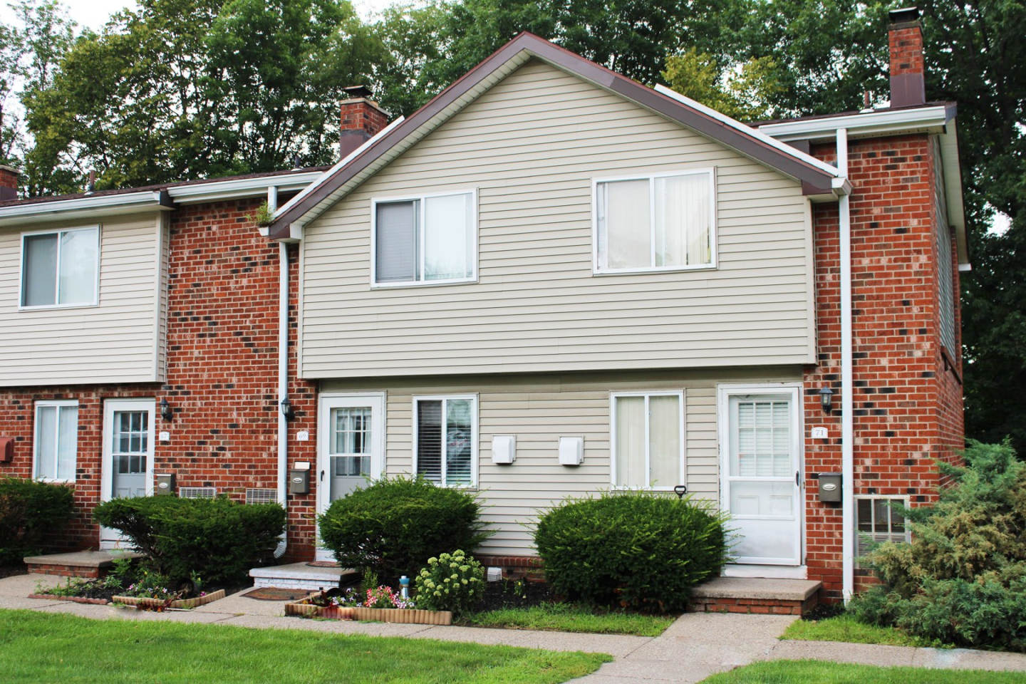 Highview Manor Apartments Image 47