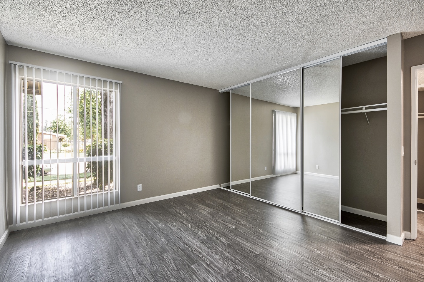 Pinewood Apartments Image 3