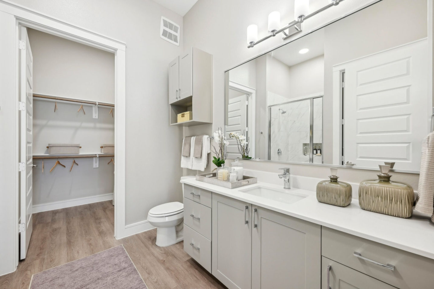 Atwater Apartments & Townhomes Image 7