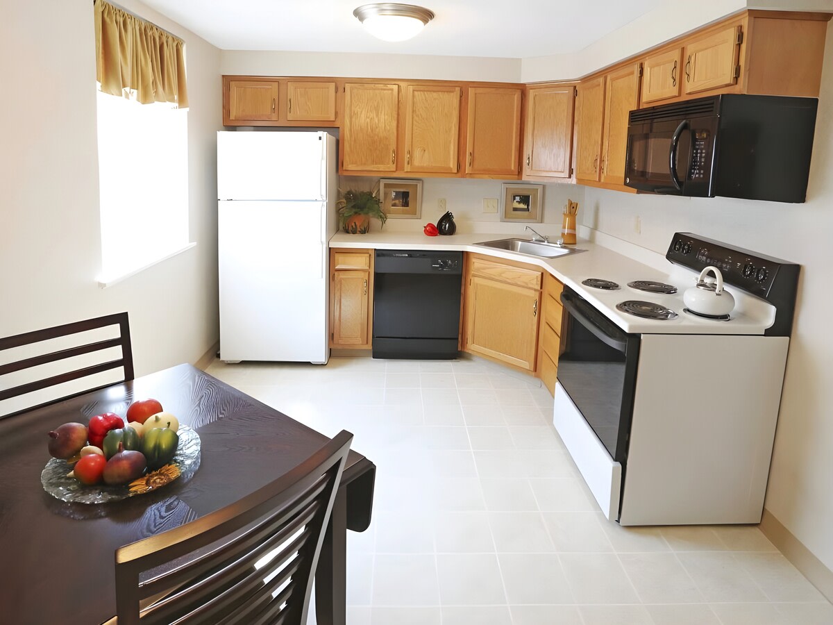 Regency Court Image 11