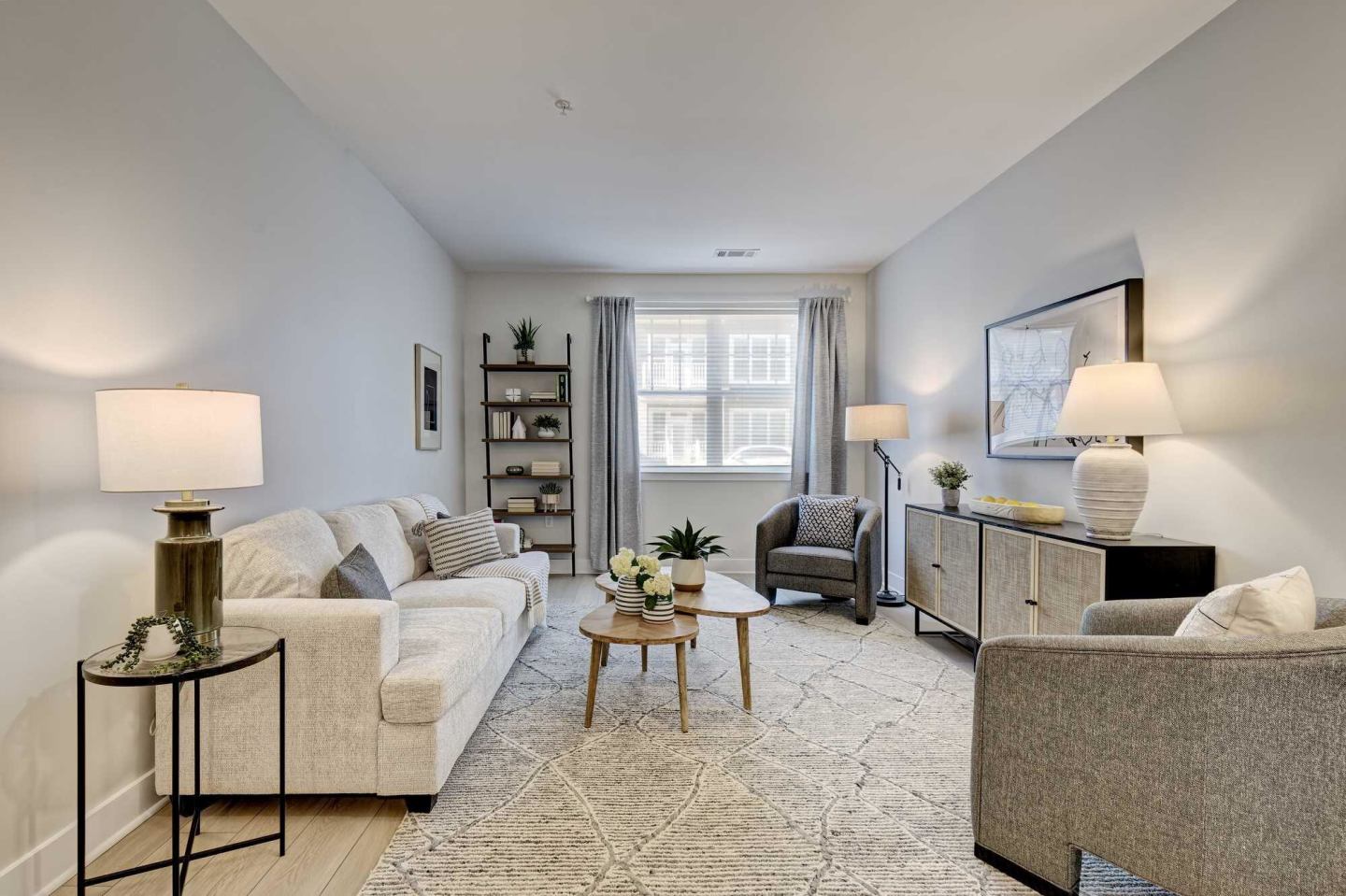 Tellus Bloom Apartment Homes Image 4