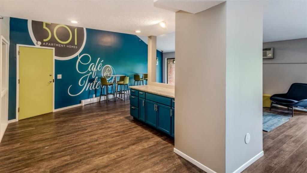 Twelve 501 Apartment Homes Image 17