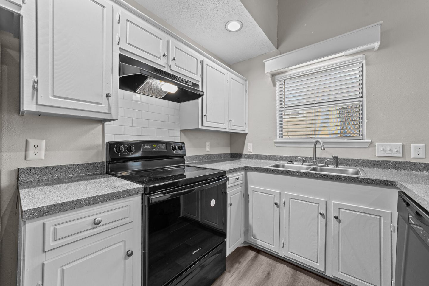 Silver Falls Townhomes Image 6