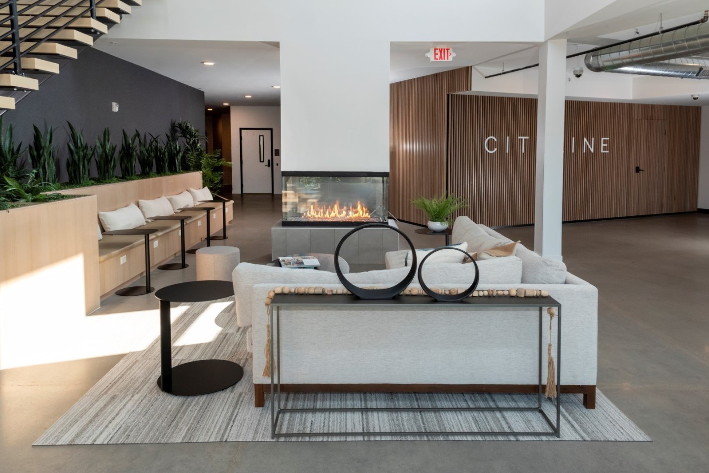 City Line Apartments Image 5