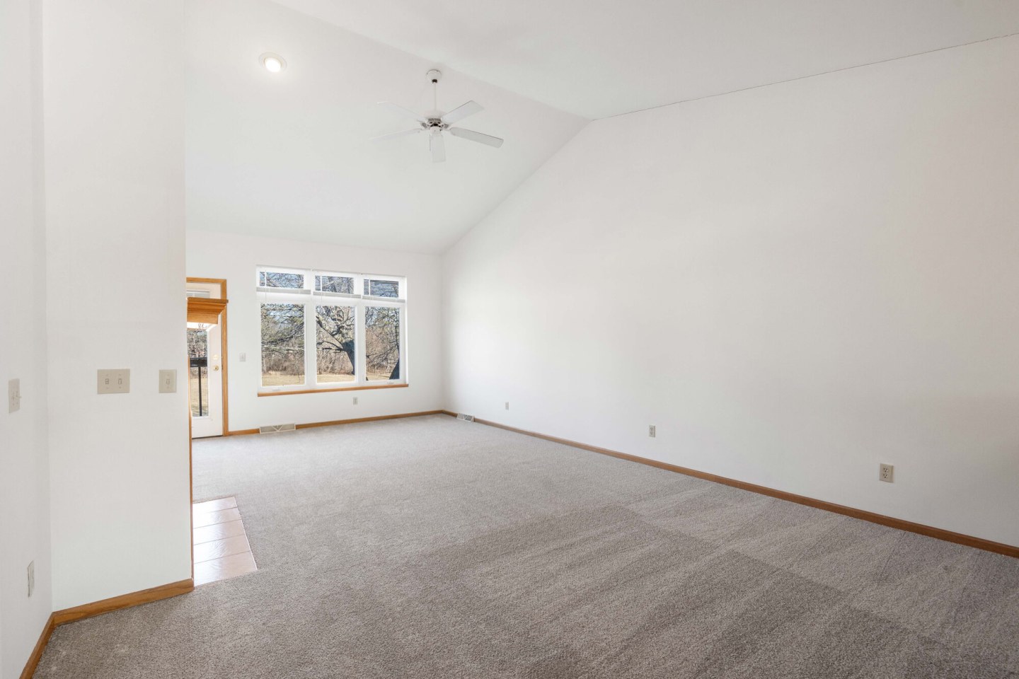 The Viroqua at Pine Ridge Apartments Image 6