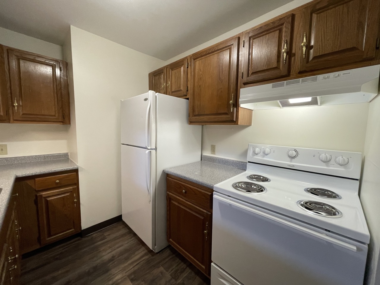 St. George Apartments Image 22