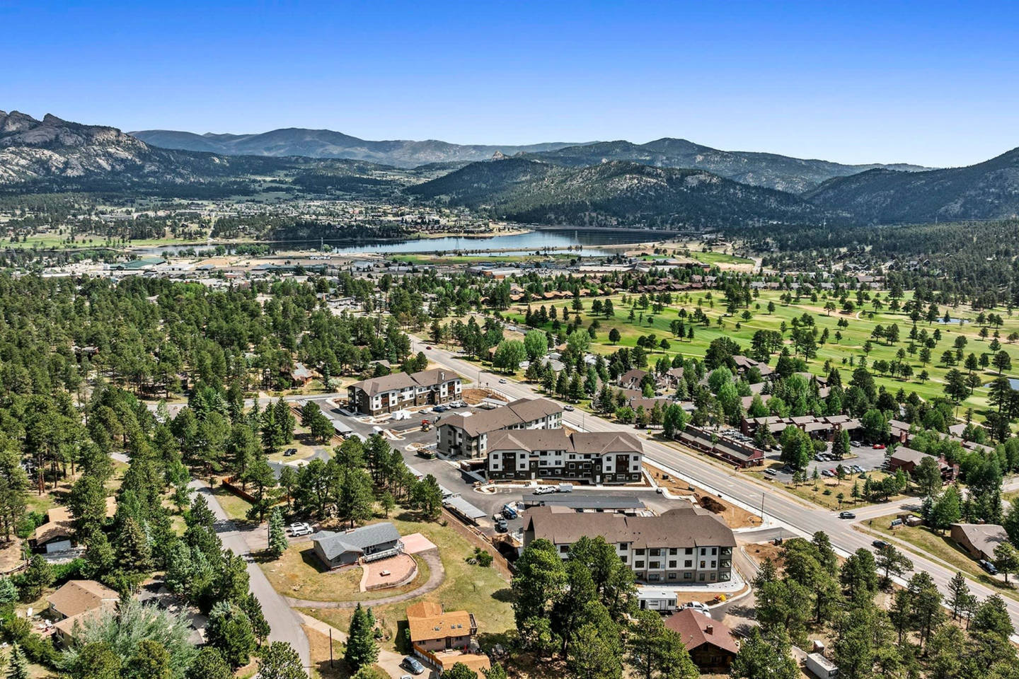 Prospector Apartments Image 17