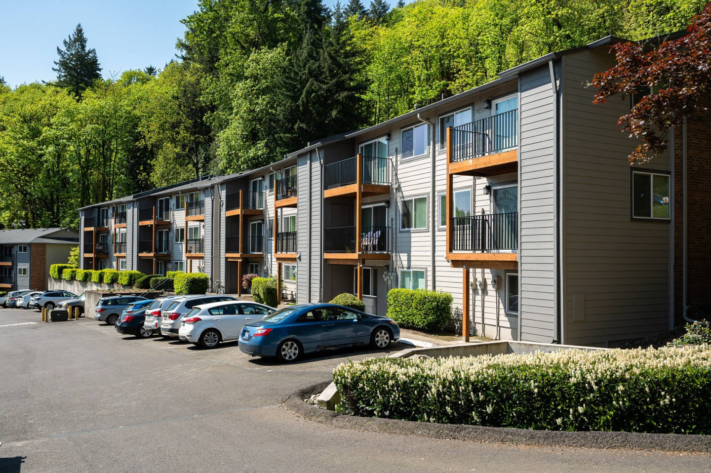 Greenbriar Village Image 13