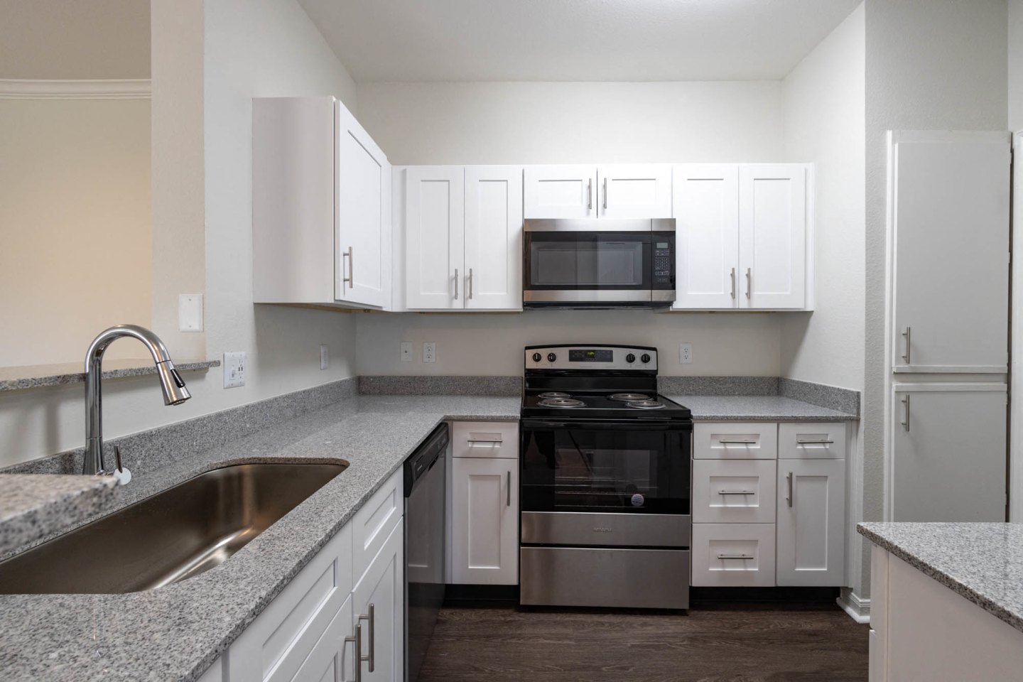 Center Point Apartments Image 1