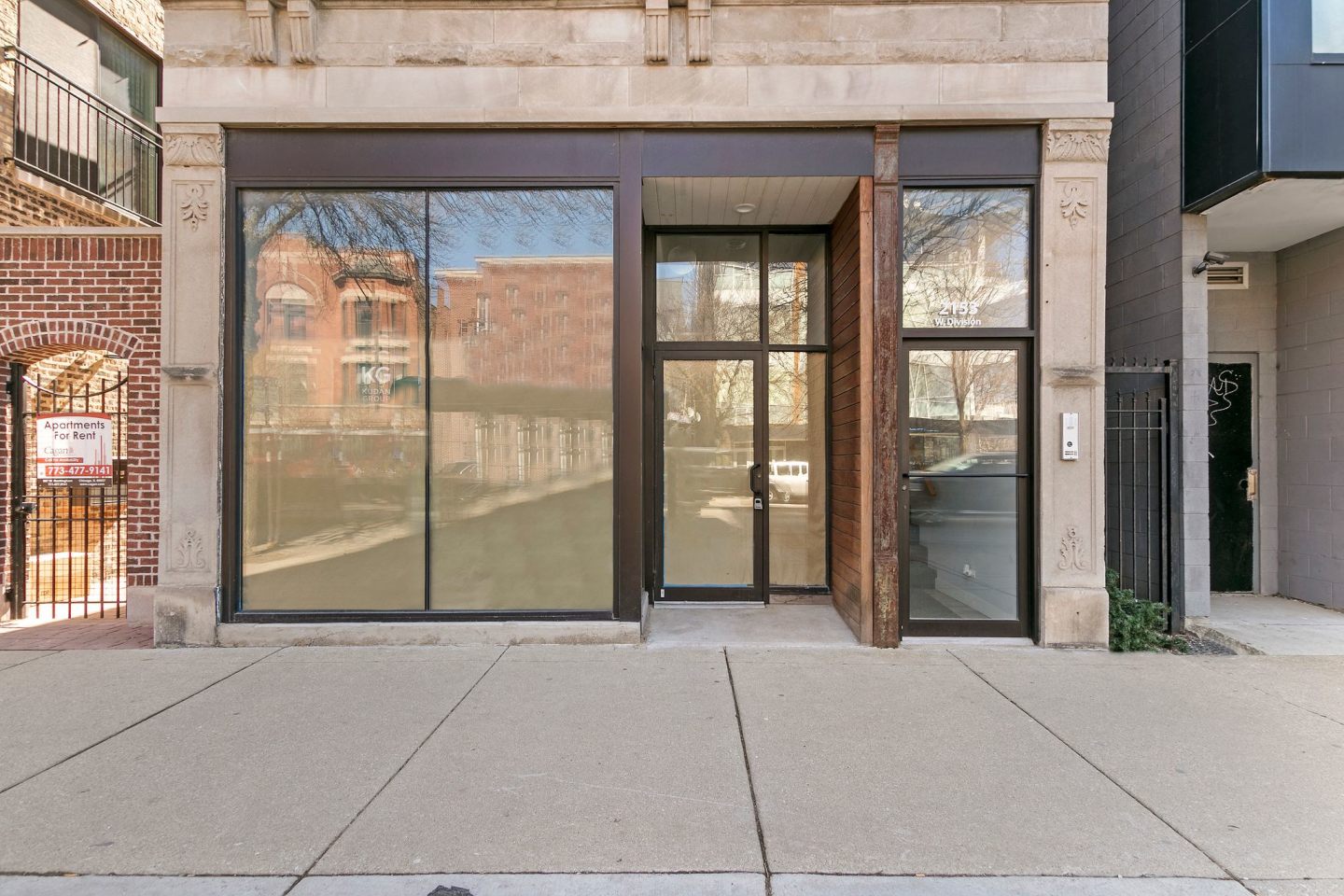 2151-2153 W Division St Image 5
