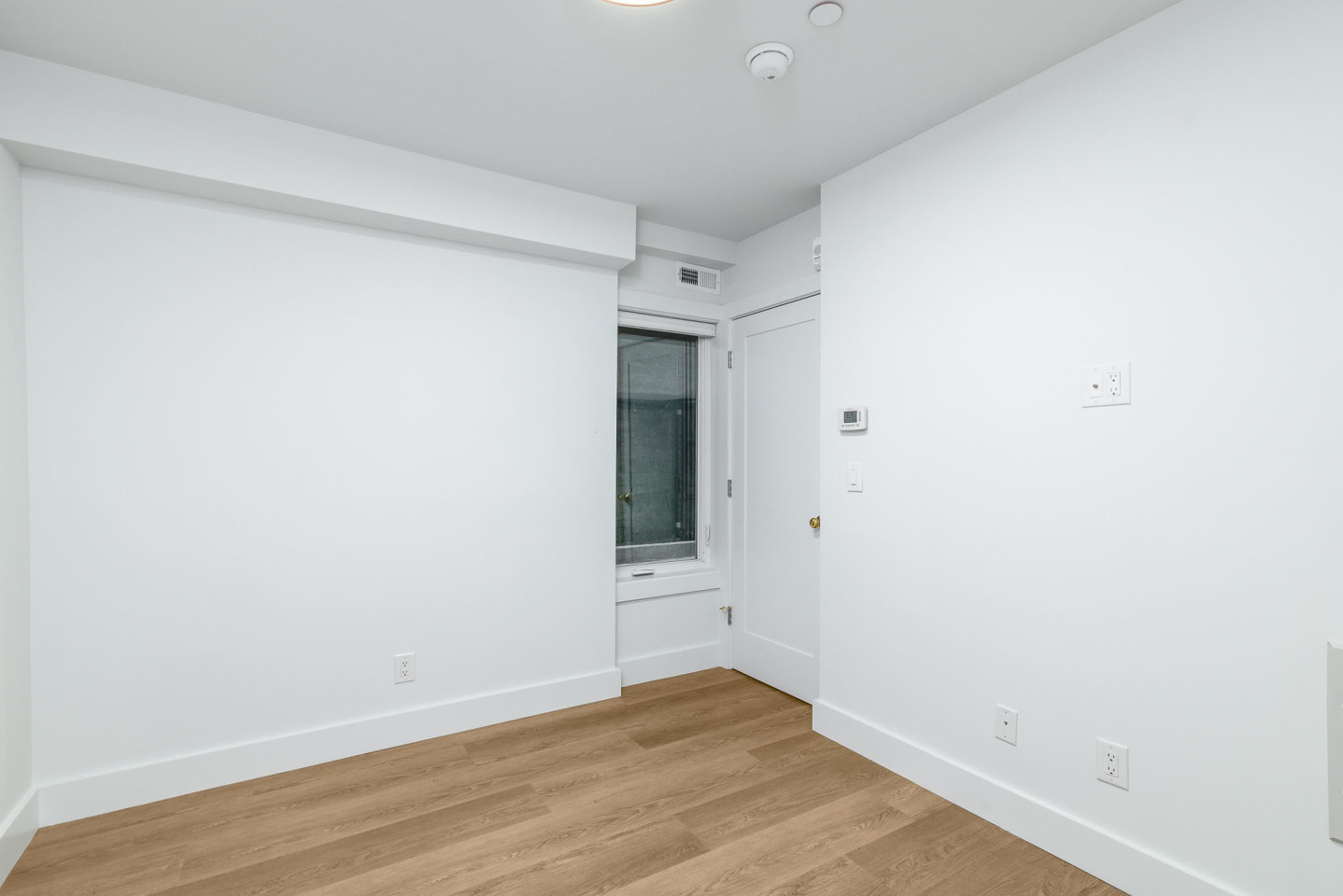 655 POWELL Apartments Image 38