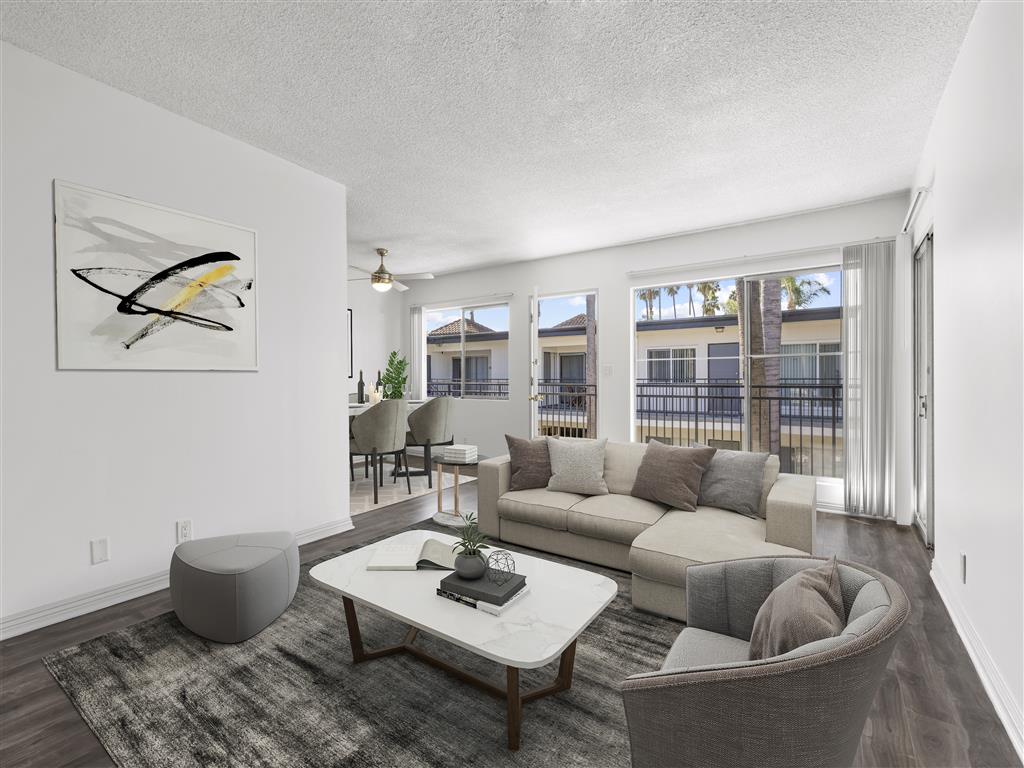 Pacific Rose Apartments Image 1