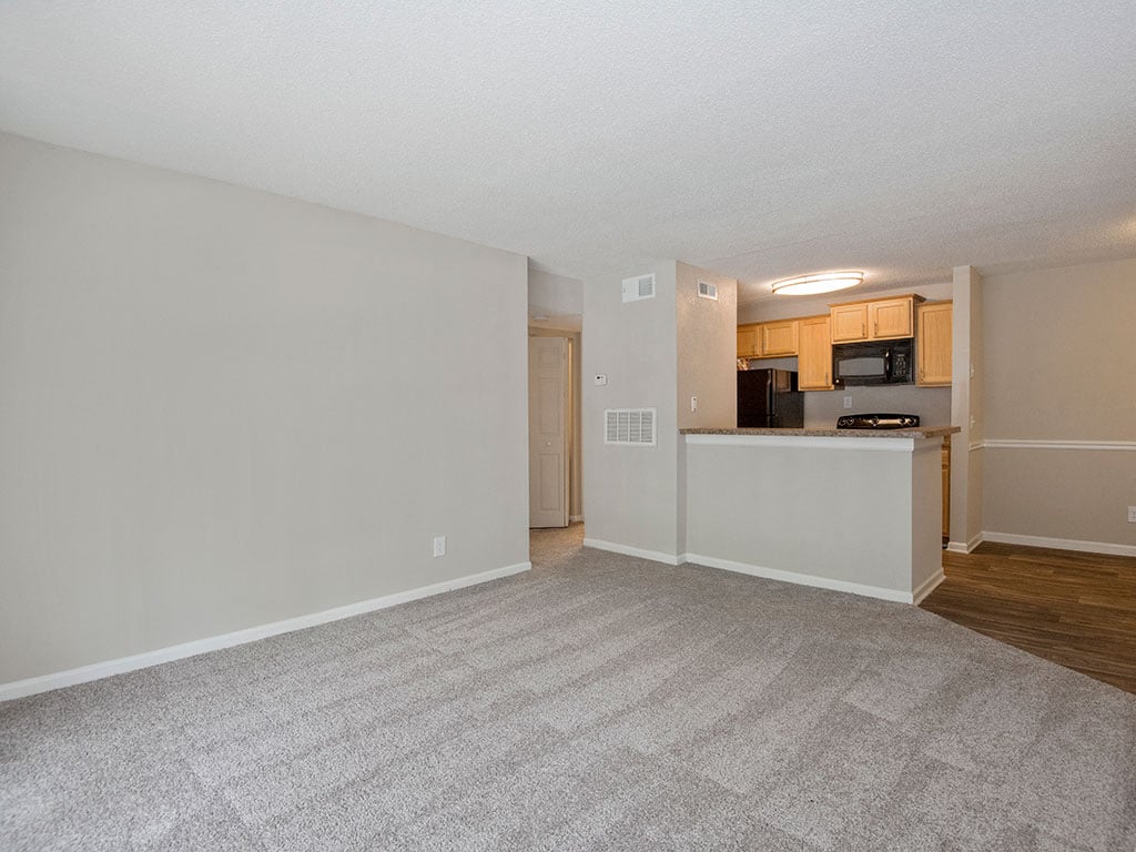 Sommerset Place Apartments Image 10