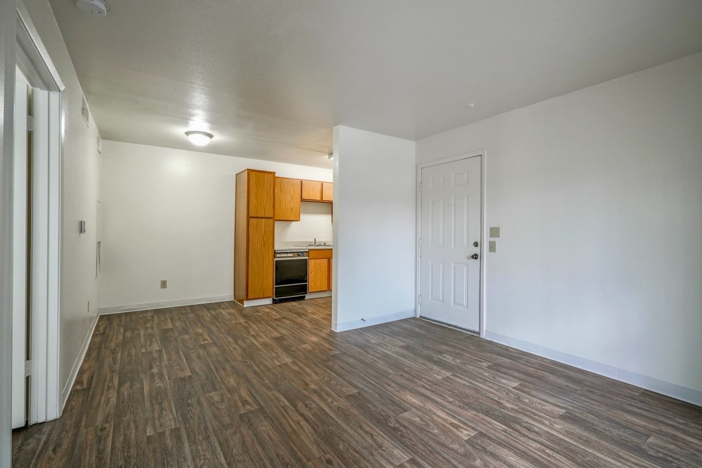 Silverado Apartments Image 24