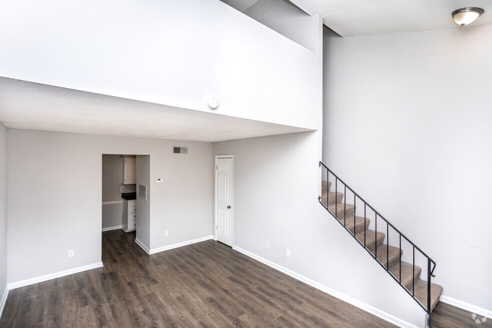 Decatur Lofts Image 15