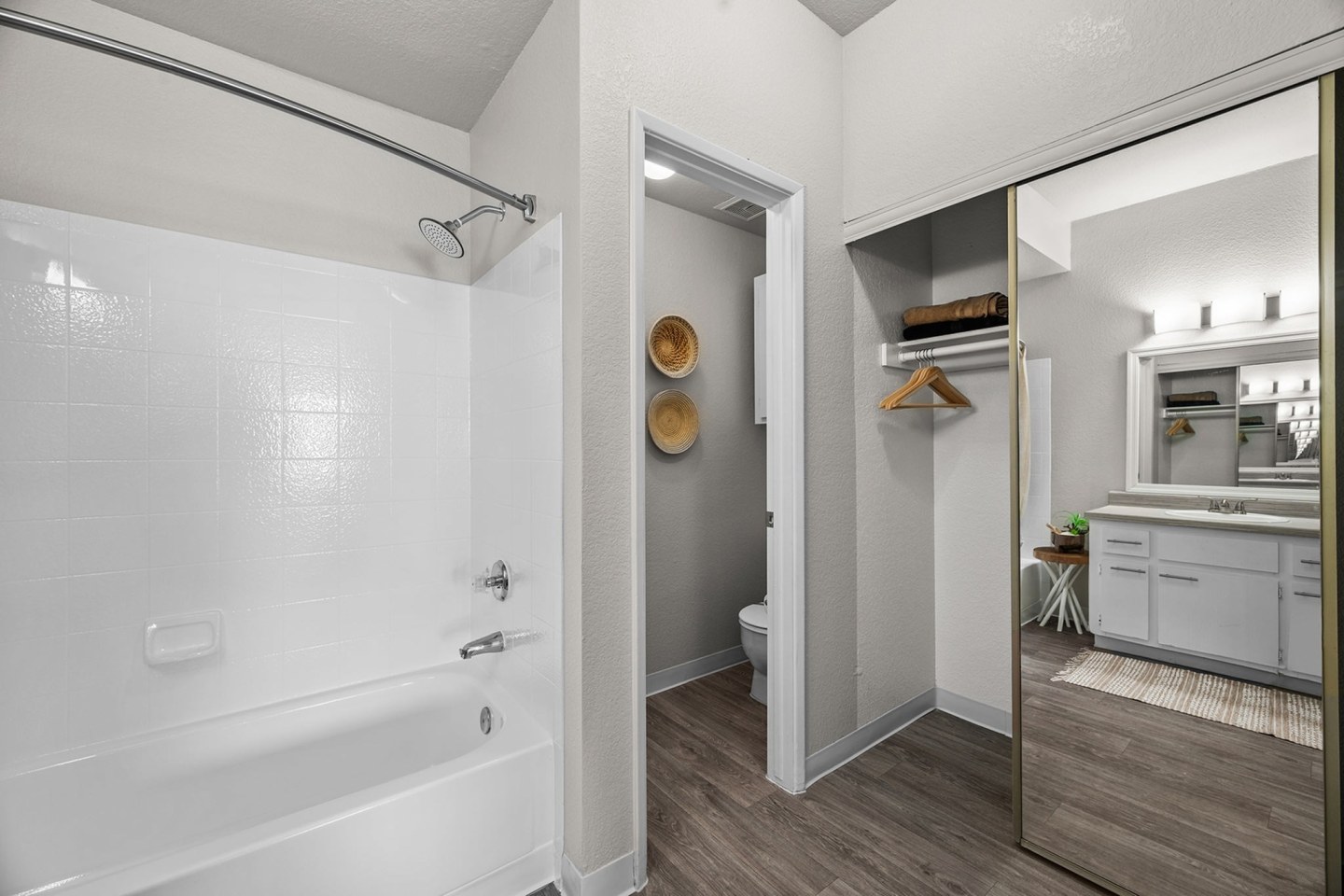 Greentree Place Image 15