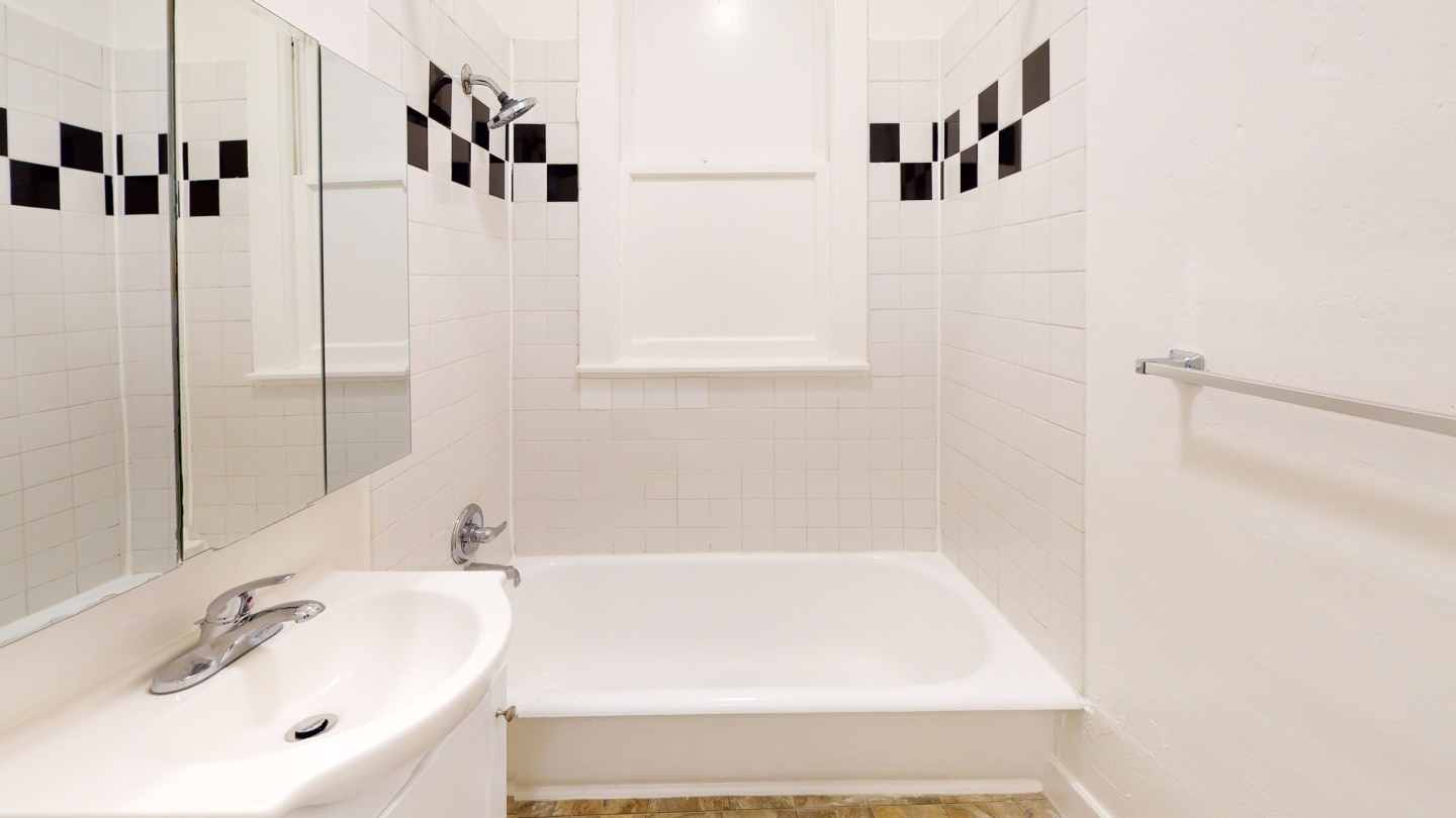 665 Eddy St Image 24