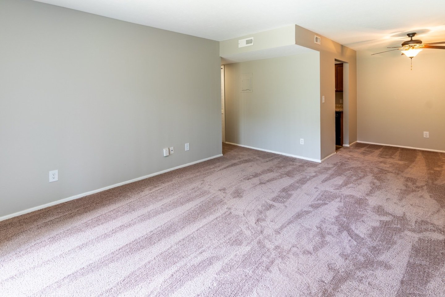 Crestview at Louisville Apartments Image 40