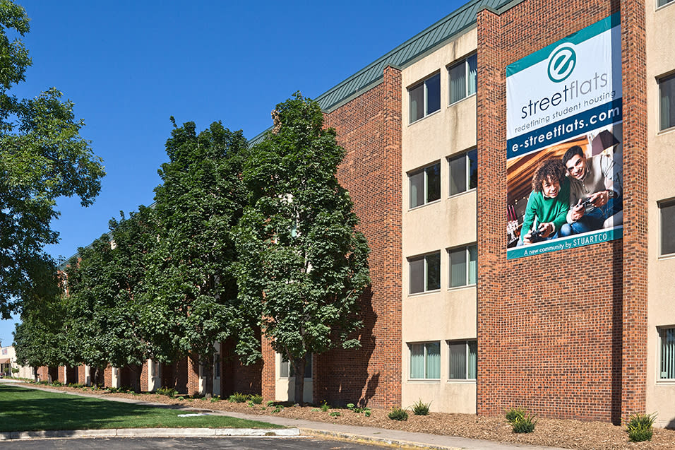 E Street Flats - Student Housing Image 22
