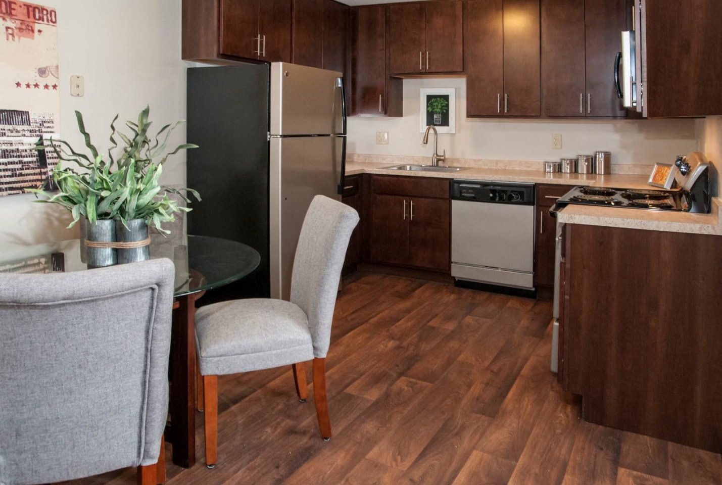 Hamline Pointe Apartments Image 23